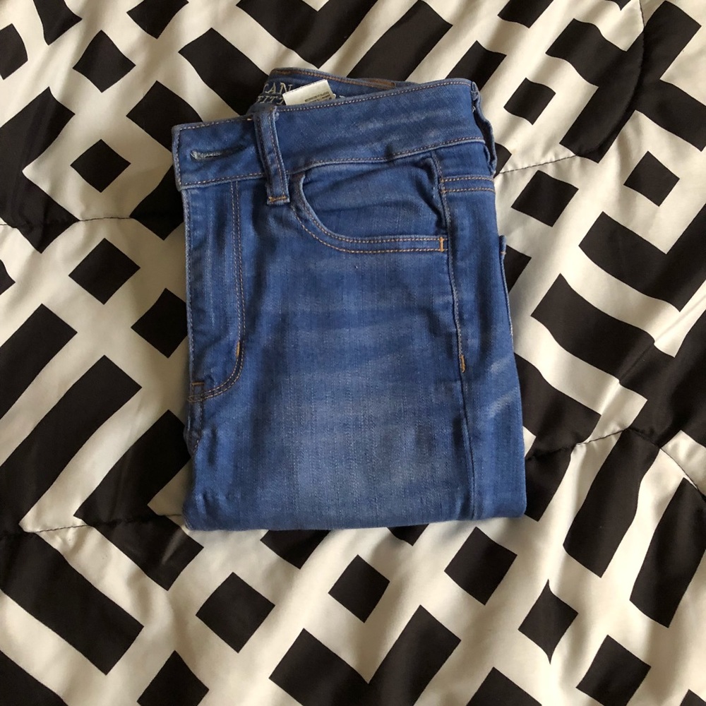 2 pairs American Eagle jean bundle Deal!